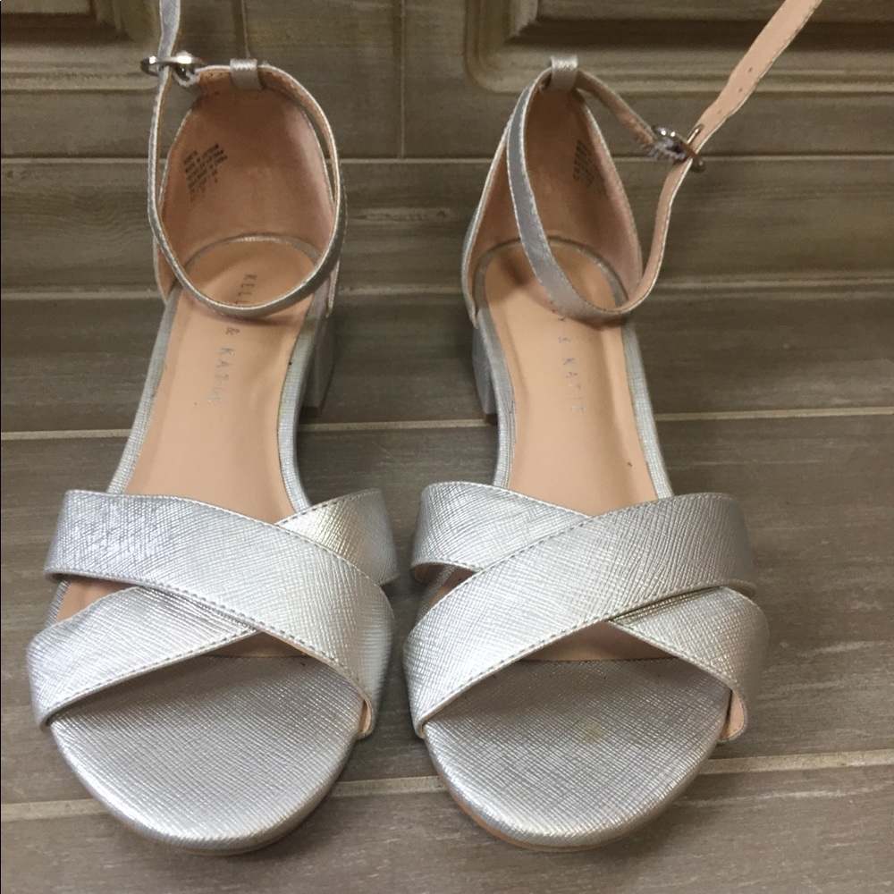 Kelly & Katie women’s dress sandals size 6.5